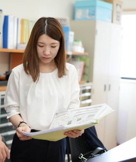 株式会社シードの接客風景